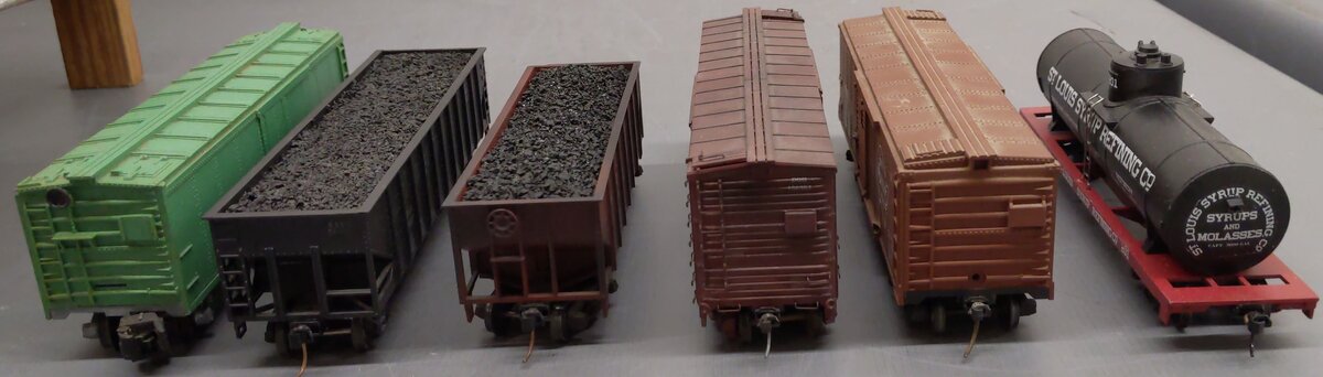 American Models Assorted S Gauge Freight Cars [6]  #201 #171407 #213846 #106394 EX