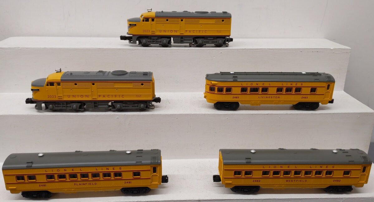 Lionel 6-38354 O Gauge Union Pacific Anniversary Diesel Passenger Set #1464W EX/Box