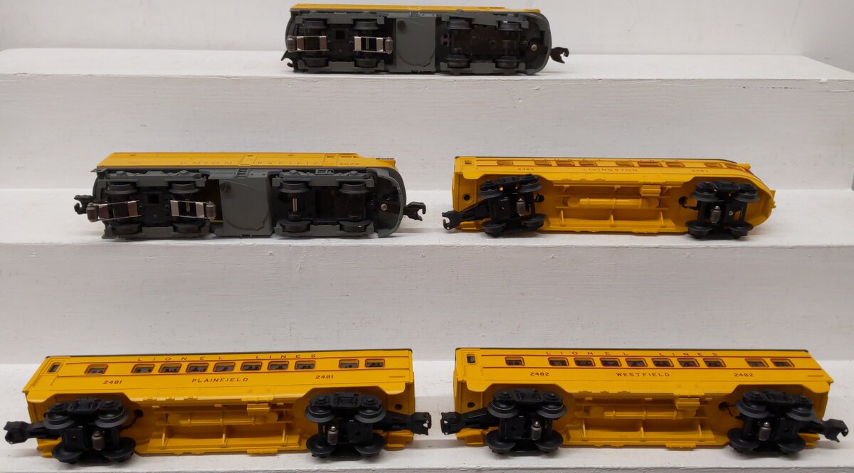 Lionel 6-38354 O Gauge Union Pacific Anniversary Diesel Passenger Set #1464W EX/Box