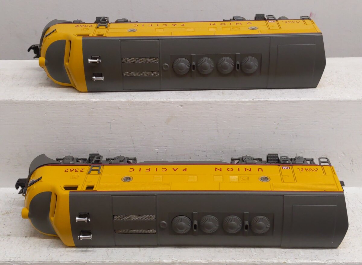 Lionel 6-38389 O Neil Young UP F3 AA Diesel Locomotive Set #2362 LN/Box