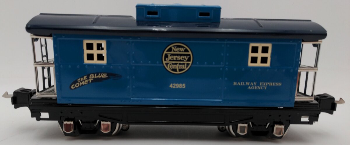 MTH 11-70161 O Gauge Jersey Central  2817 Illuminated Caboose #42985 EX/Box