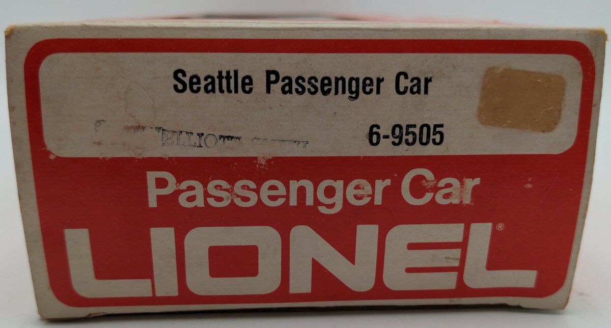Lionel 6-9505 O Gauge Milwaukee Road "City of Seattle" Passenger Car EX/Box
