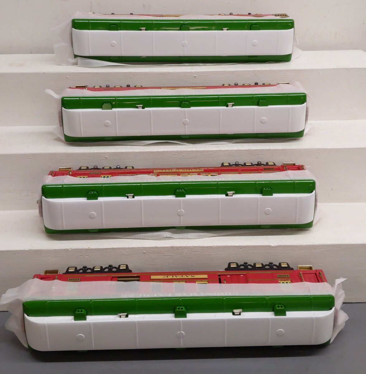 MTH 11-40128 STD Gauge Blue Comet "Christmas" 4 Car Passenger Set LN/Box