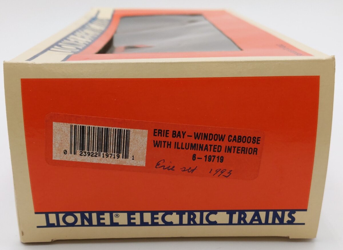 Lionel 6-19719 O Erie Bay Window Caboose W/Illuminated Interior #C-300 EX/Box