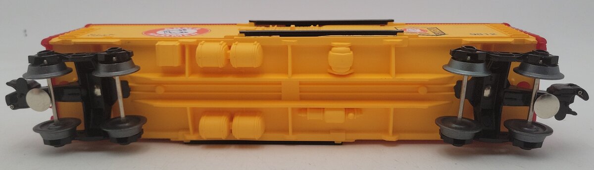 Lionel 6-9812 O Gauge Arm & Hammer Billboard Refrigerator Car #9812 EX/Box