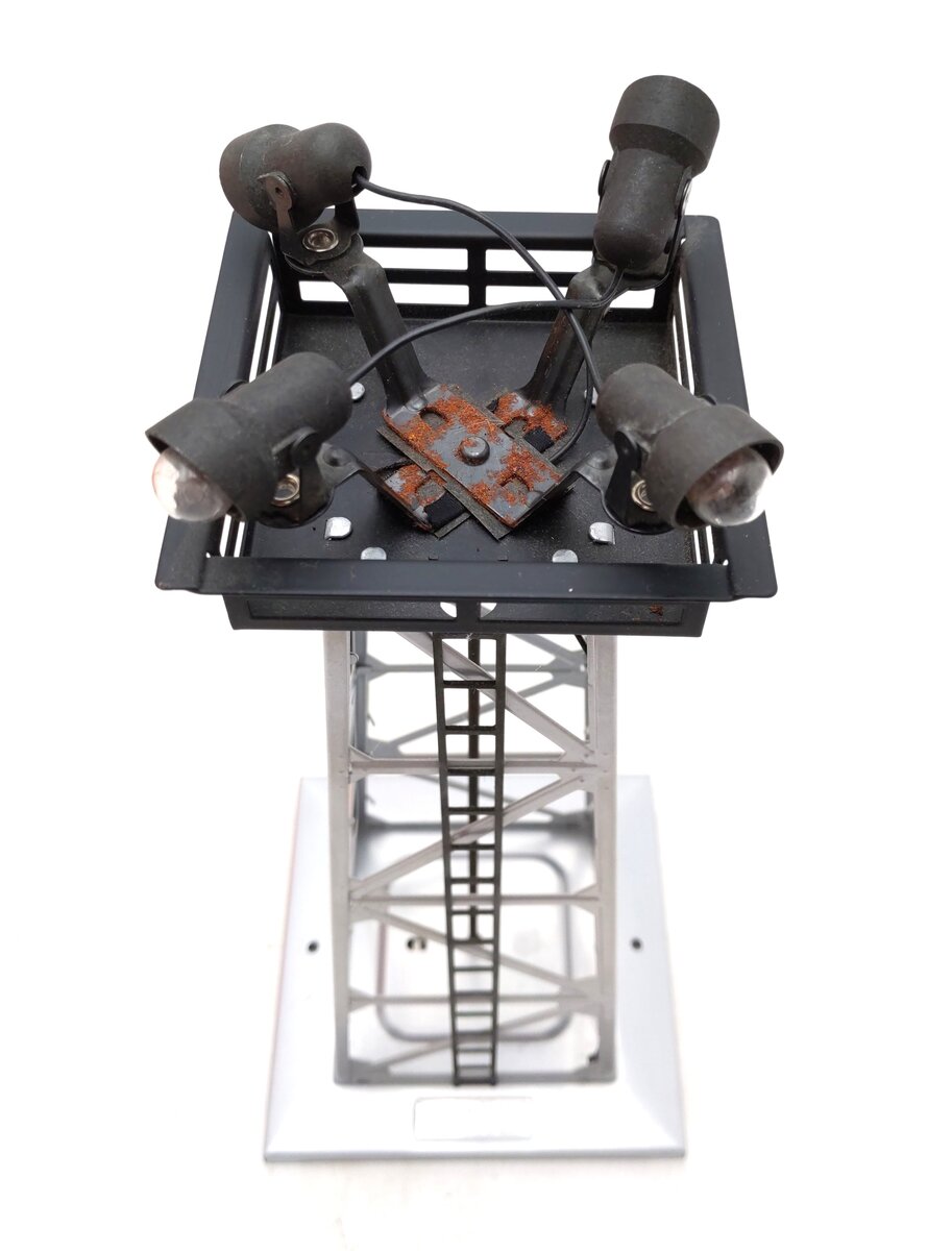 Lionel 6-12886 O Gauge 395 4-Light Floodlight Tower VG/Box