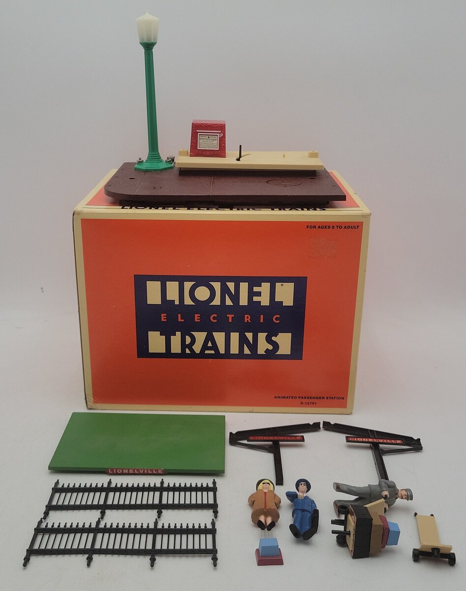 Lionel 6-12791 O Animated Passenger Station LN/Box