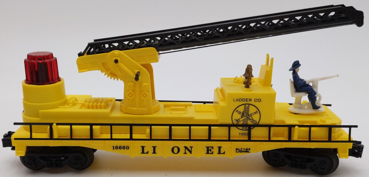 Lionel 6-16660 O Gauge Lionel Operating Fire Car With Ladders (Yellow) EX/Box