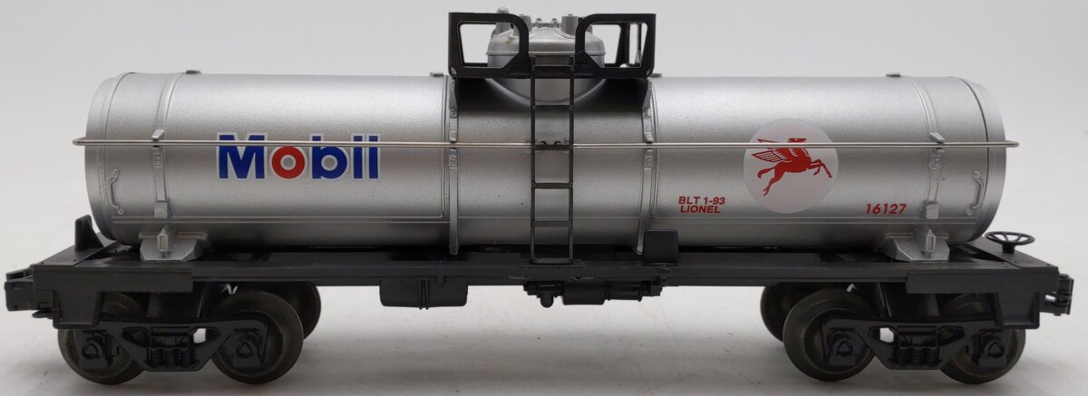 Lionel 6-16127 O Gauge Mobil Oil Corporation Single-Dome Tank Car LN/Box