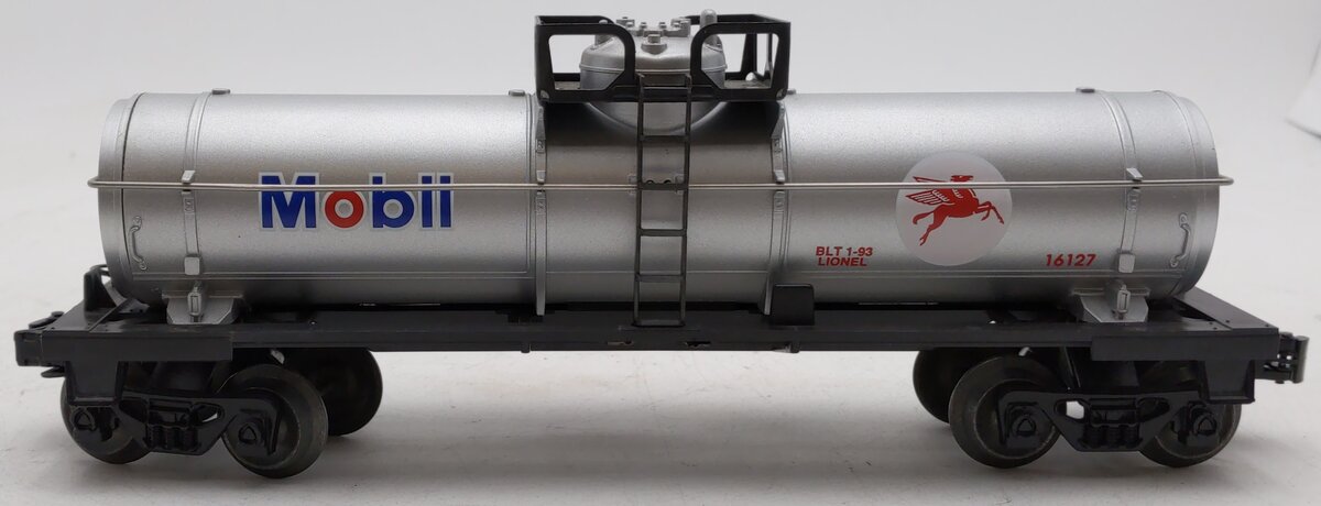 Lionel 6-16127 O Gauge Mobil Oil Corporation Single-Dome Tank Car LN/Box