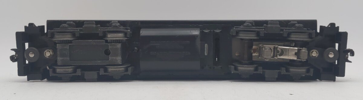 Lionel 2338 Vintage O Gauge Milwaukee Road Powered GP-7 Diesel Locomotive VG