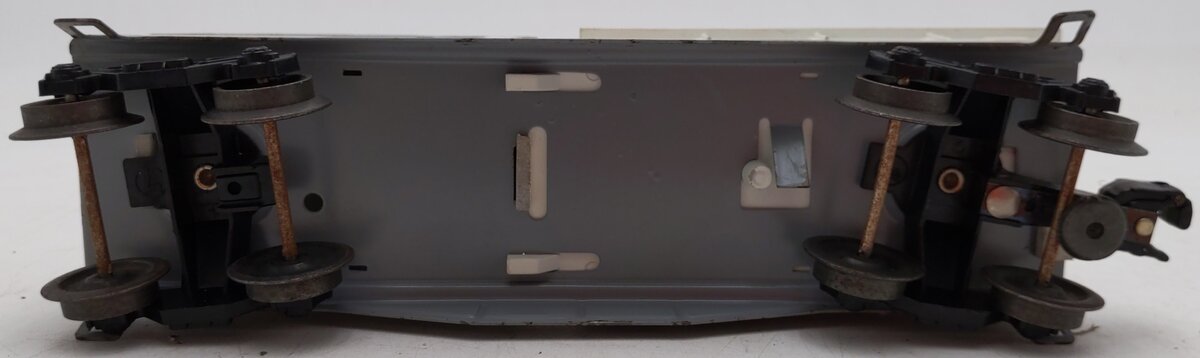 Lionel 6814 Vintage O Gauge Postwar First Aid Medical Caboose with Accessories VG