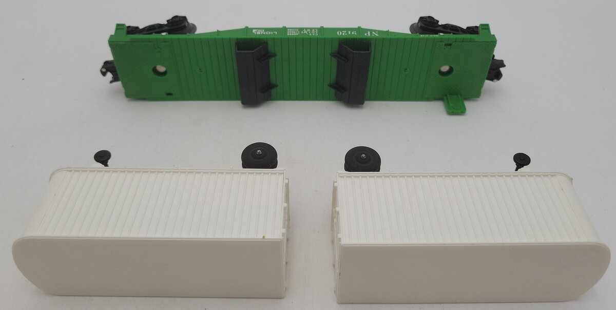 Lionel 6-9120 Northern Pacific Flatcar w/ 2 Vans EX