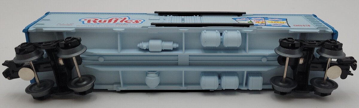 Lionel 6-9813 O Gauge Ruffles Potato Chips Billboard Reefer Car #9813 LN/Box