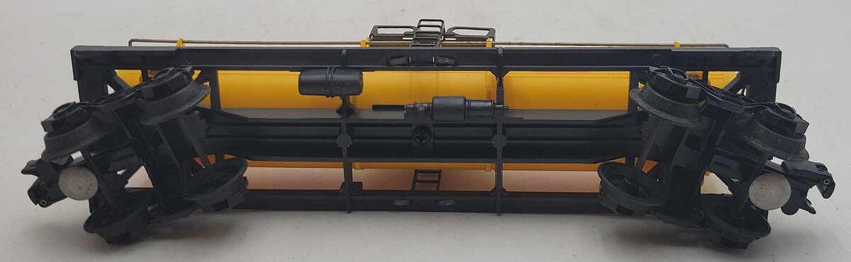 Lionel 6-9151 O Gauge Shell Single Dome Tank Car VG/Box