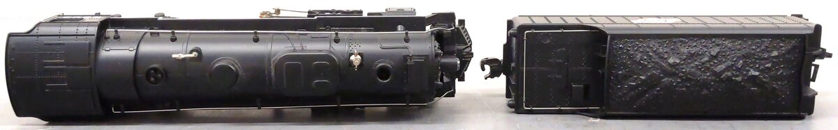 Lionel 6-18093 O Gauge C&NW 4-6-4 Hudson Steam Locomotive & Tender #2908 EX/Box