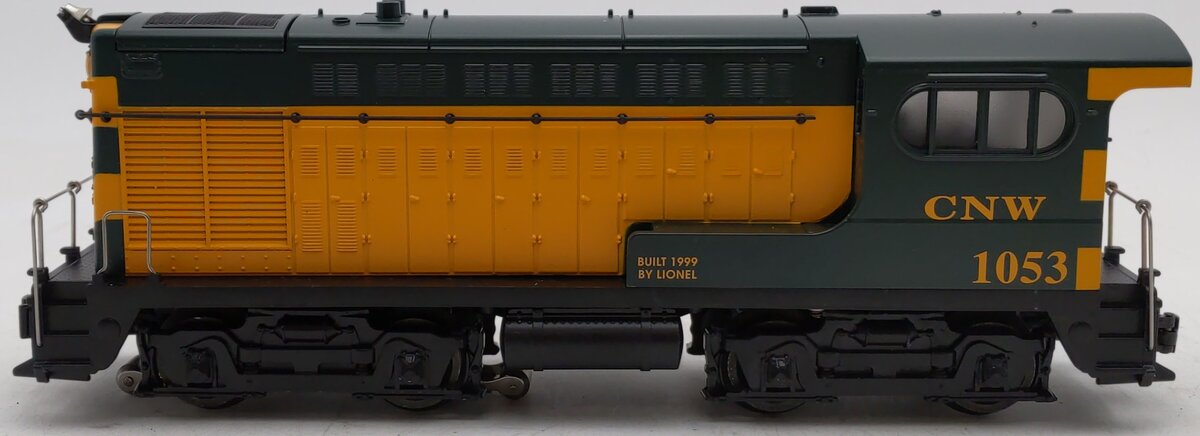 Lionel 6-18876 O Chicago & North Western H-12-44 Diesel Switcher #1053 EX/Box