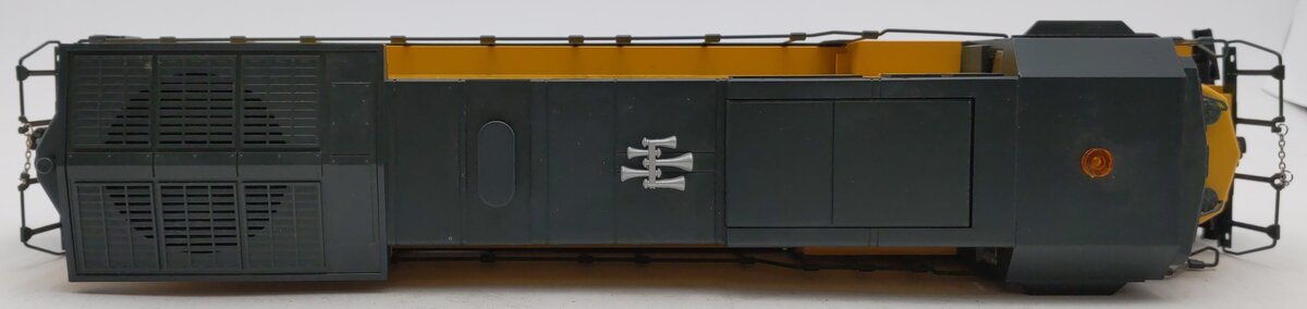 Lionel 6-18219 O Gauge CNW Dash-8 40C Diesel Locomotive W/RSll #8501 EX/Box