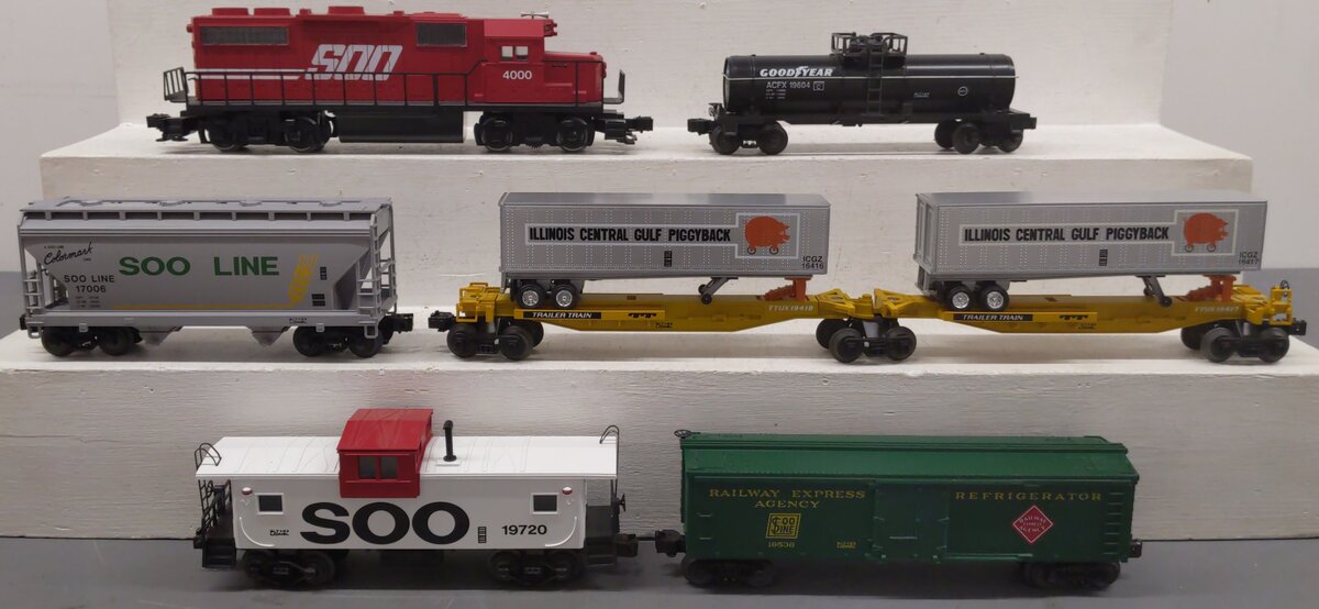 Lionel 6-11738 O Gauge SOO Line Service Station Special Diesel Train Set EX/Box