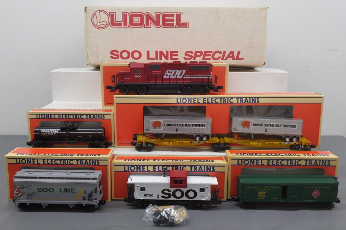 Lionel 6-11738 O Gauge SOO Line Service Station Special Diesel Train Set EX/Box