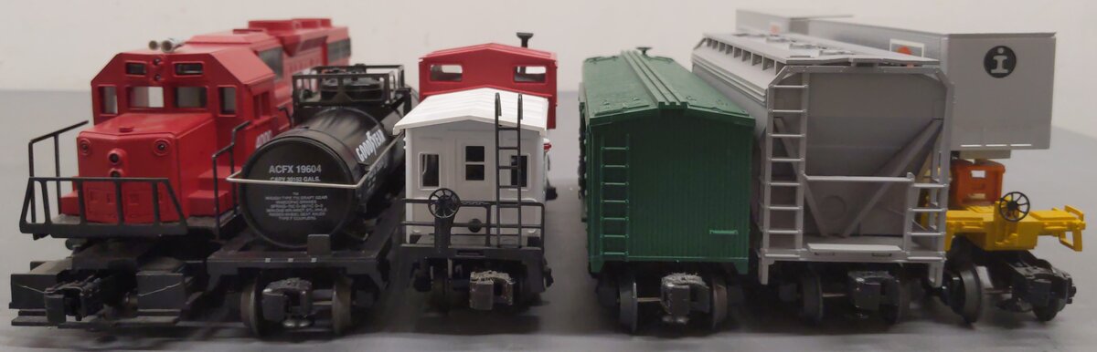 Lionel 6-11738 O Gauge SOO Line Service Station Special Diesel Train Set EX/Box