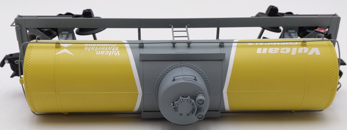 Lionel 6-19615 O Gauge Vulcan 8,000 Gallon Tank Car #1015 LN/Box