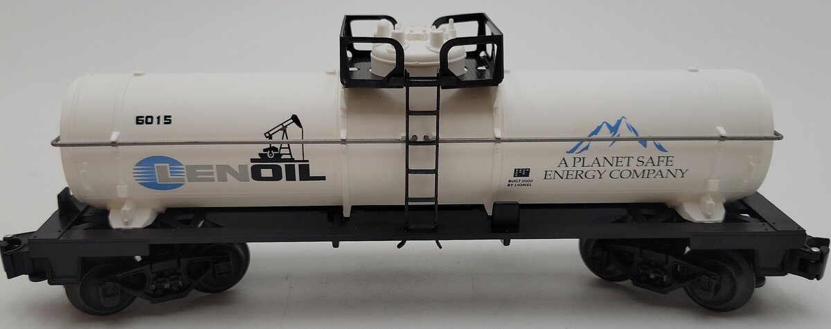 Lionel 6-26101 O Gauge Len-Oil Single Dome Tank Car #6015 LN/Box