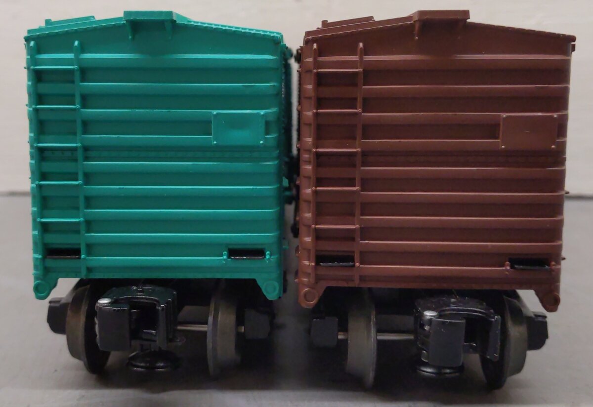 Lionel 6-21756 O Gauge Overstamped CR/PC Boxcars (Set of 2) LN/Box