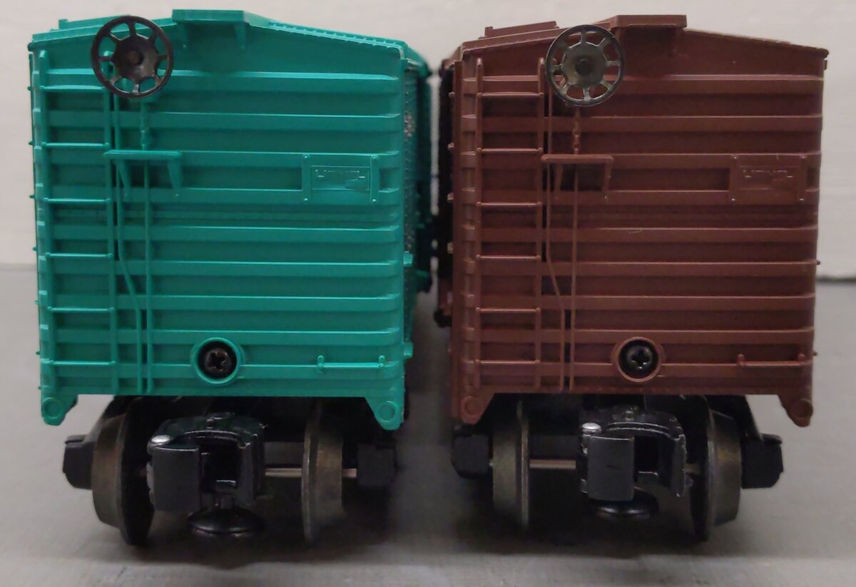 Lionel 6-21756 O Gauge Overstamped CR/PC Boxcars (Set of 2) LN/Box