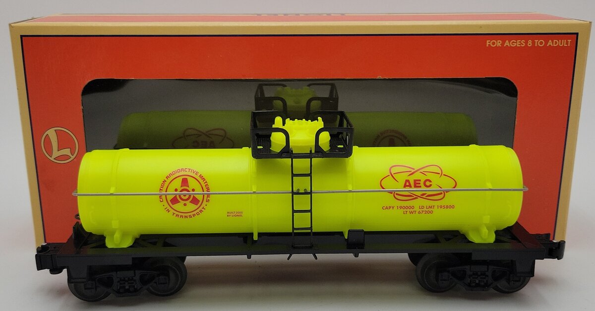 Lionel 6-26102 O Gauge AEC Glow in the Dark Single Dome Tank Car EX/Box
