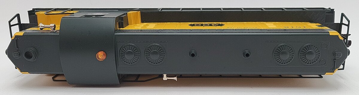 Lionel 6-28517 O C&NW Command Control Special GP7 Diesel Locomotive #1518 Set LN/Box