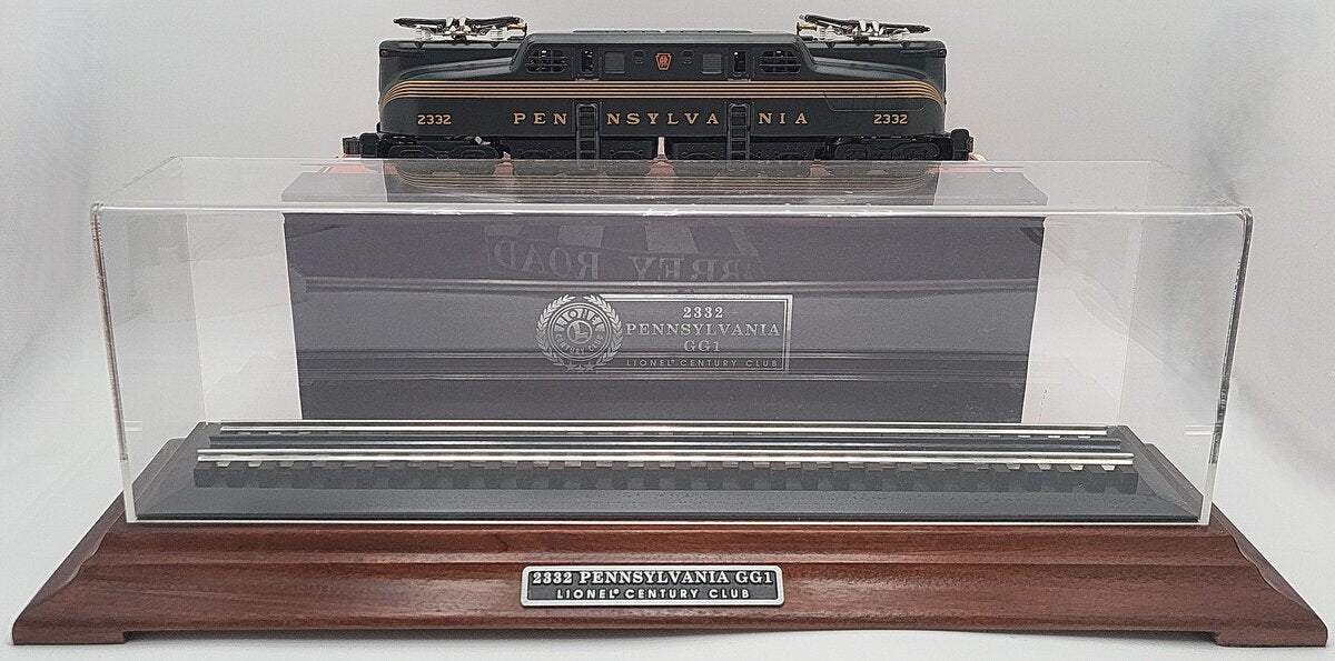 Lionel 6-18314 O Pennsylvania GG-1 Electric Locomotive #2332 w/Name Plate & Case EX/Box