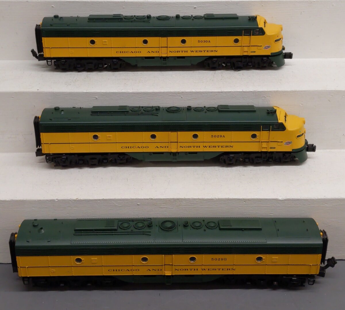 MTH 20-2237-1 O C&NW E-8 ABA Diesel Engine Set w/PS2 #5029A/5029B/5030A EX/Box