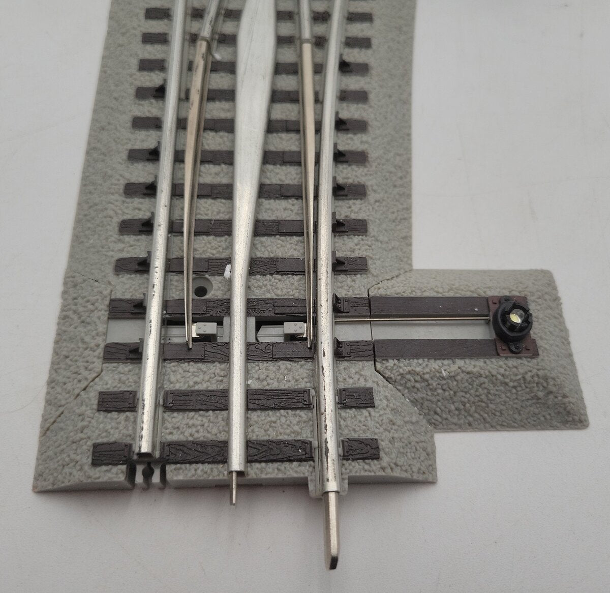 Lionel 6-12049 O72 Right Hand Remote-Control FasTrack Switch Turnout EX/Box