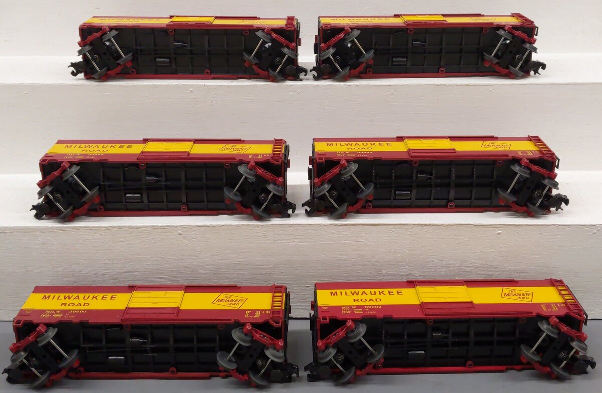 MTH 20-90101 O Milwaukee Road Premier Box Car Set (Set of 6) EX/Box