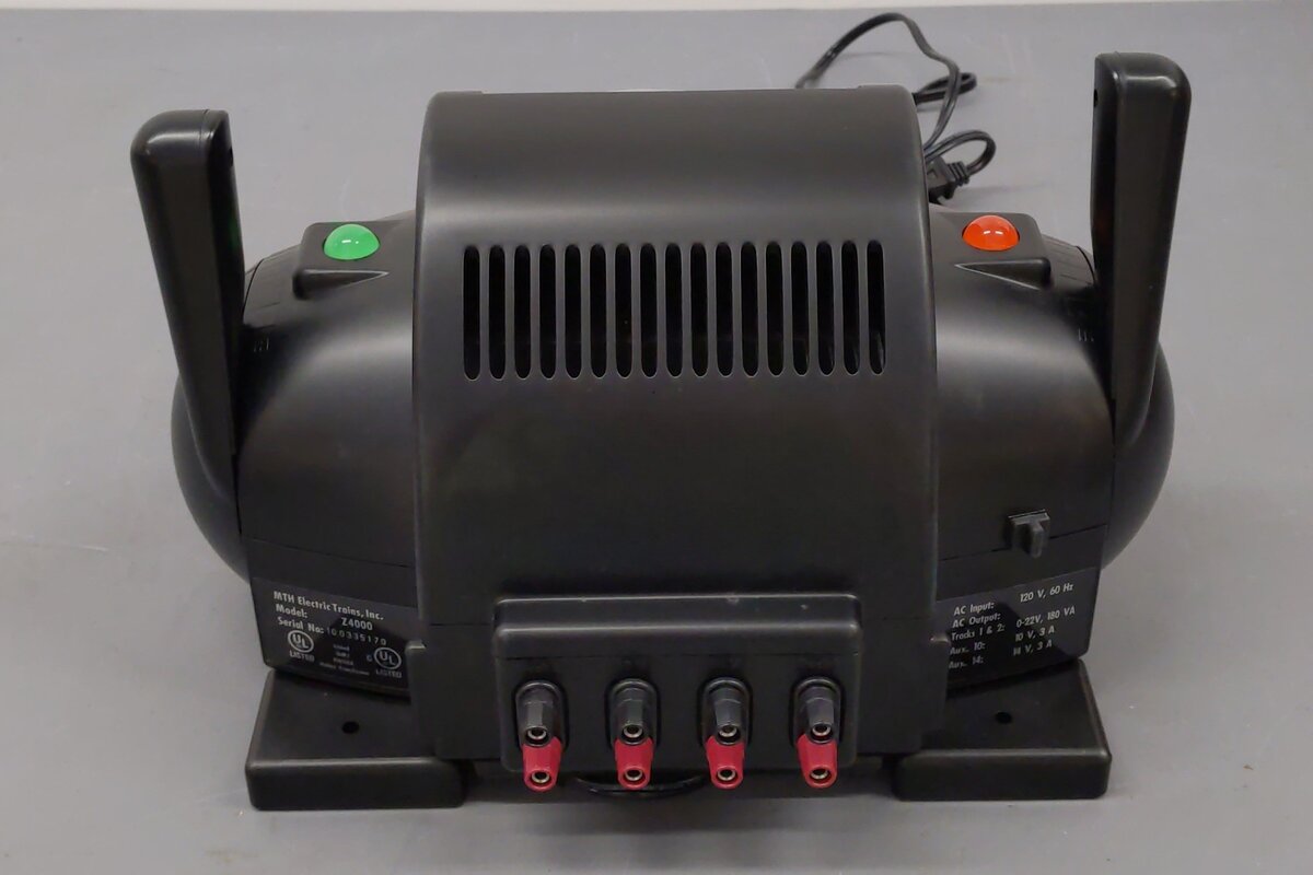 MTH 40-4000 O Z-4000 400W Dual Control Transformer LN/Box