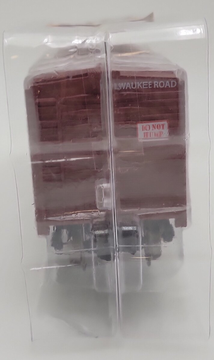 Menards 279-2654 O Scale Milwaukee Road Boxcar MT/Box
