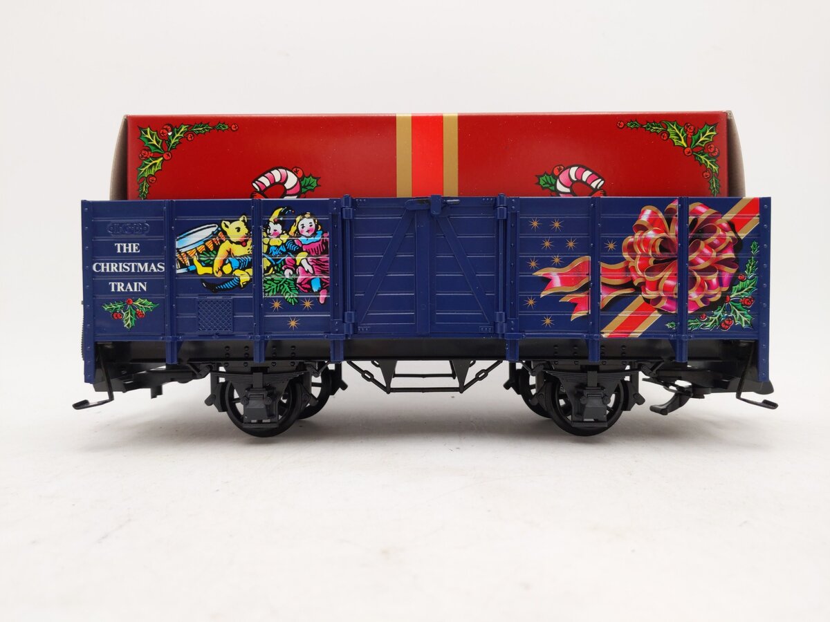 LGB 42210 G Scale The Christmas Train Blue Gondola w/Red Gift Box Load EX/Box