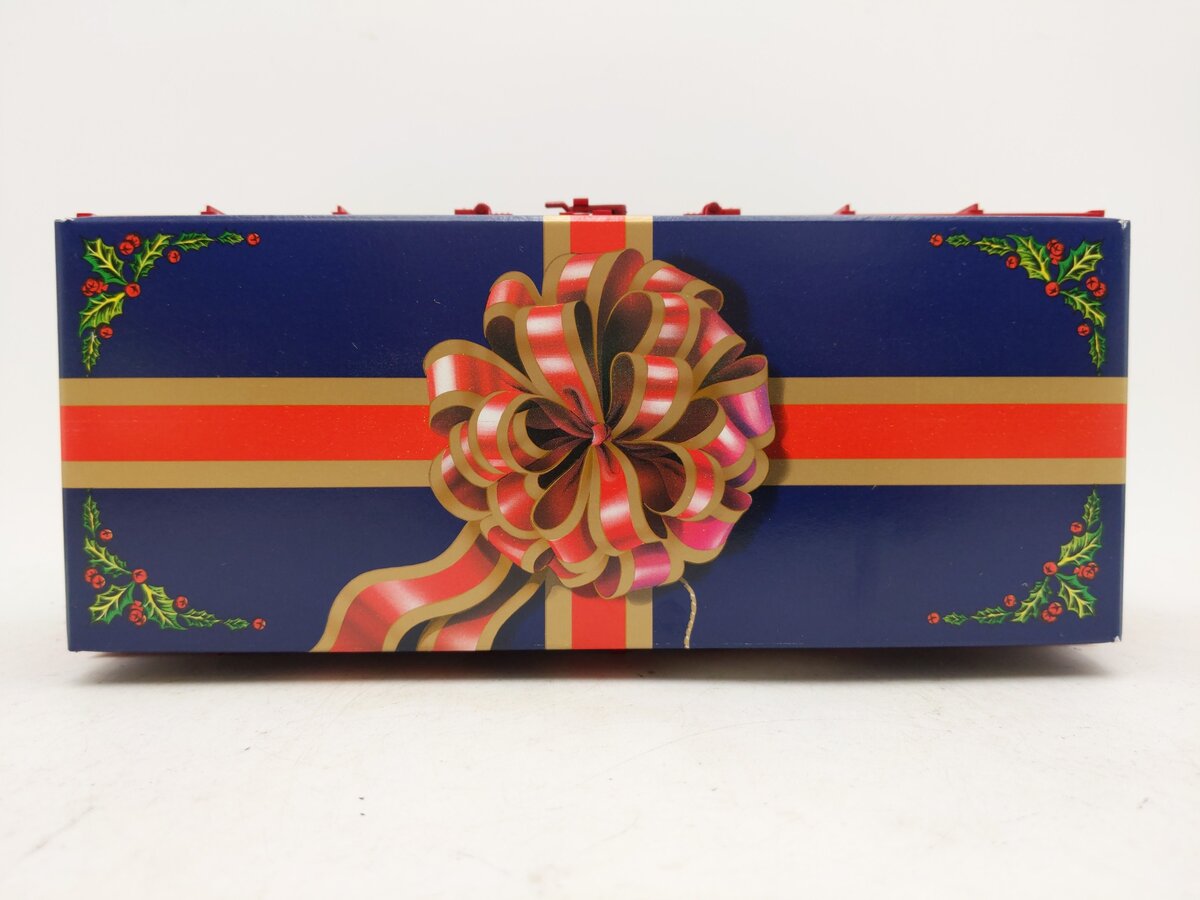 LGB 4021CT G The Christmas Train Red Gondola w/Blue Gift Box Load EX/Box