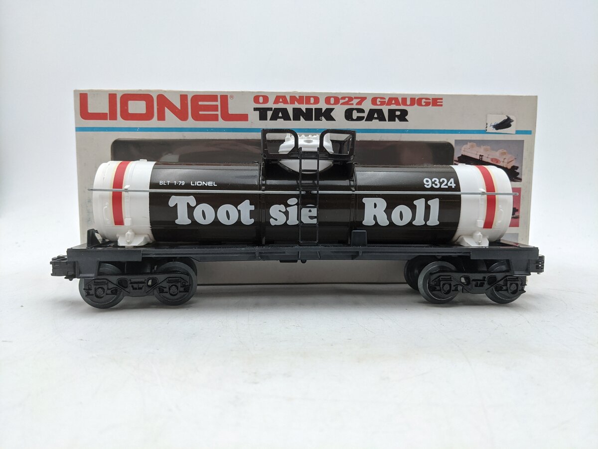 Lionel 6-9324 O Gauge Tootsie Roll Single Dome Tank Car VG/Box