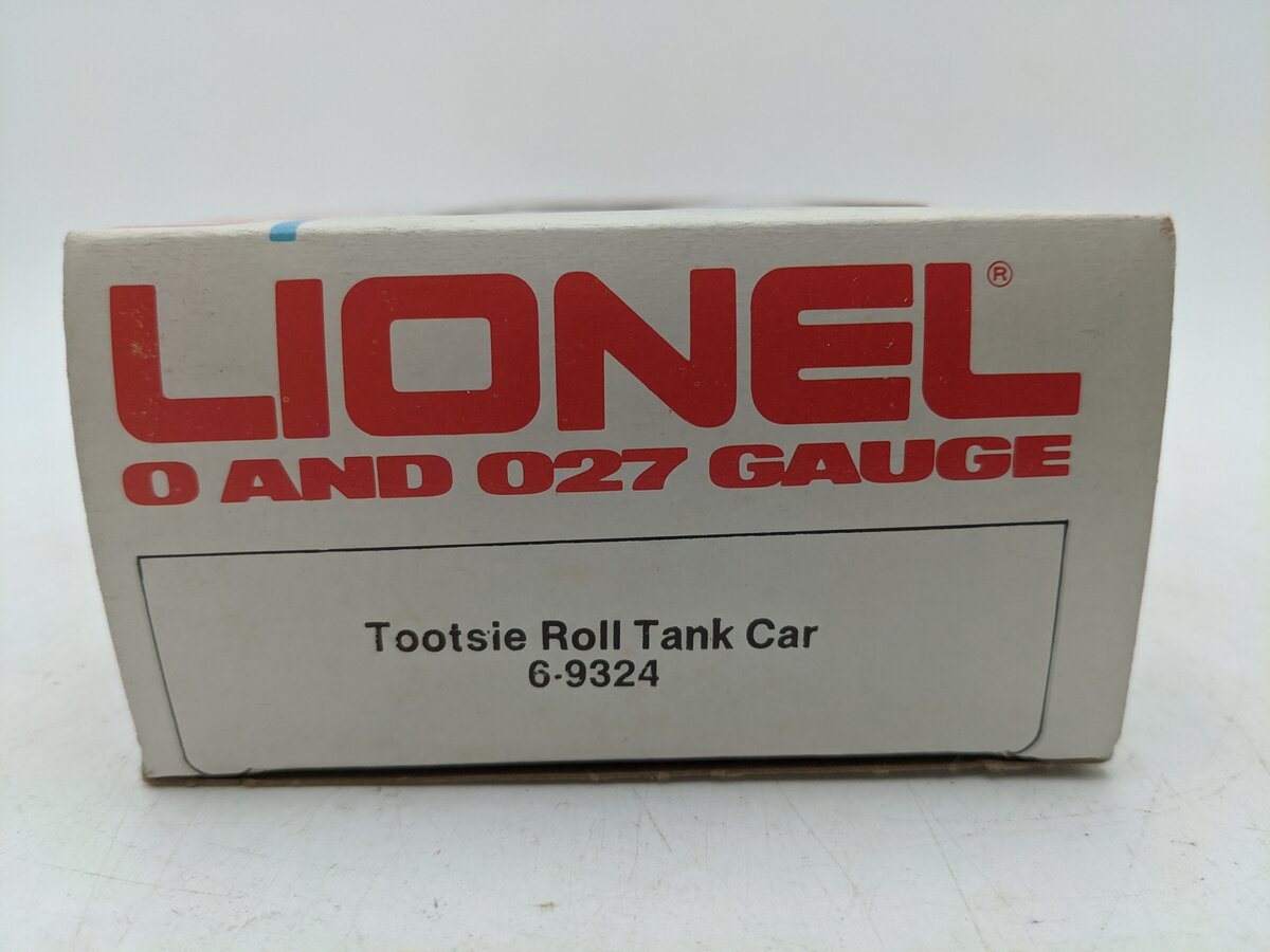 Lionel 6-9324 O Gauge Tootsie Roll Single Dome Tank Car VG/Box
