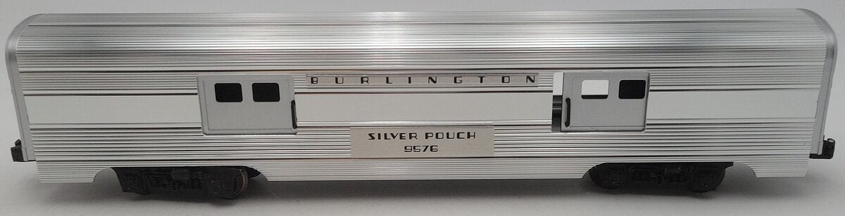 Lionel 6-9576 O Gauge Burlington "Silver Pouch" Aluminum Baggage Car EX/Box