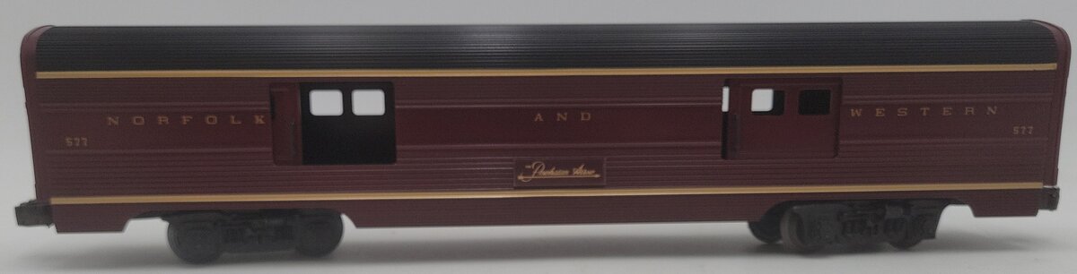 Lionel 6-9562 O Gauge Norfolk & Western Aluminum Baggage Car #577 EX/Box