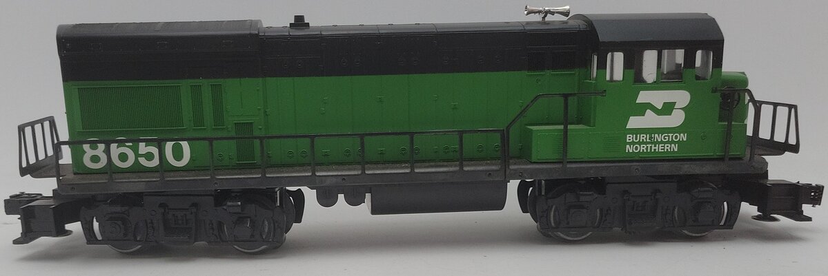 Lionel 6-8650 O Burlington Northern U36B Powered Diesel Locomotive #8650 EX/Box