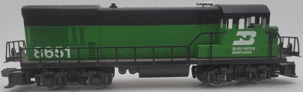 Lionel 6-8651 O Burlington Northern U36B Dummy Diesel Locomotive EX