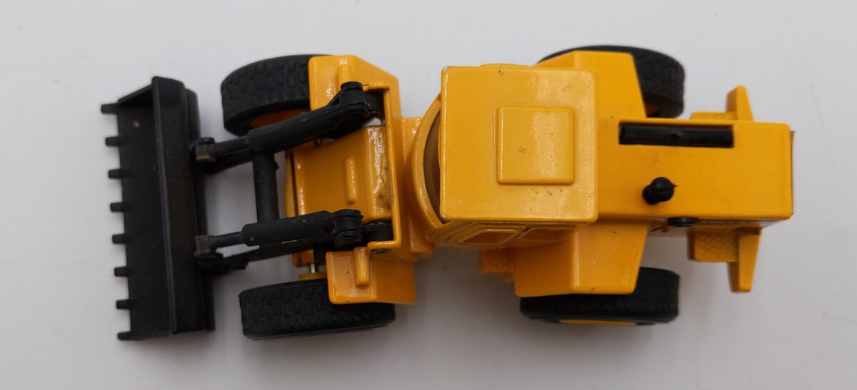 Motorart 1:50 Scale Volvo BM4400 Wheel Loader LN/Box