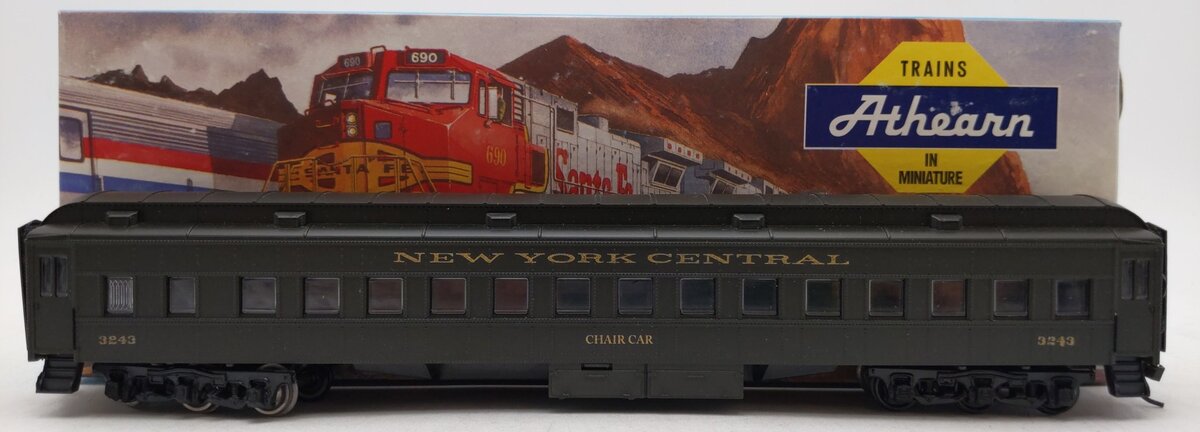 Athearn 1857 HO New York Central Standard Coach Car Kit #3243-Assembled EX/Box