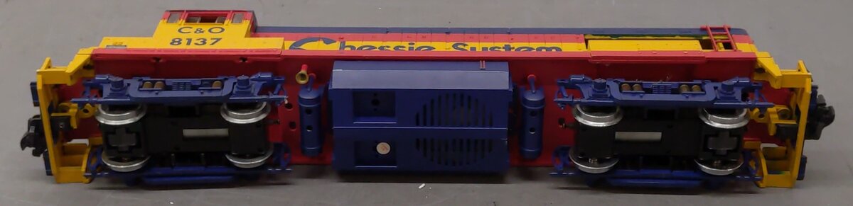 Aristo-Craft 22102 G Scale Chessie U25-B Diesel Engine #8137 VG