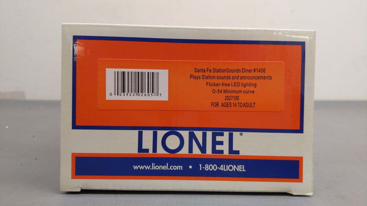 Lionel 2027100 O Gauge Santa Fe Station Sounds Diner Car #1406 LN/Box