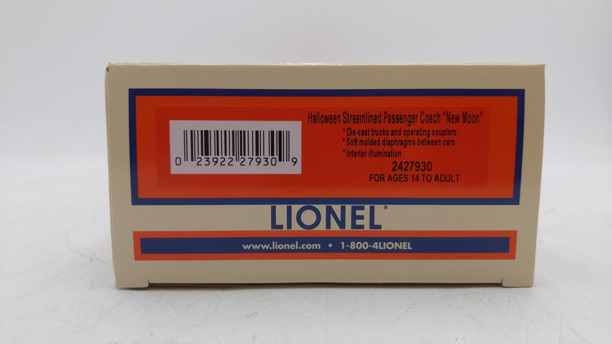 Lionel 2427930 O "New Moon" Halloween Coach NIB